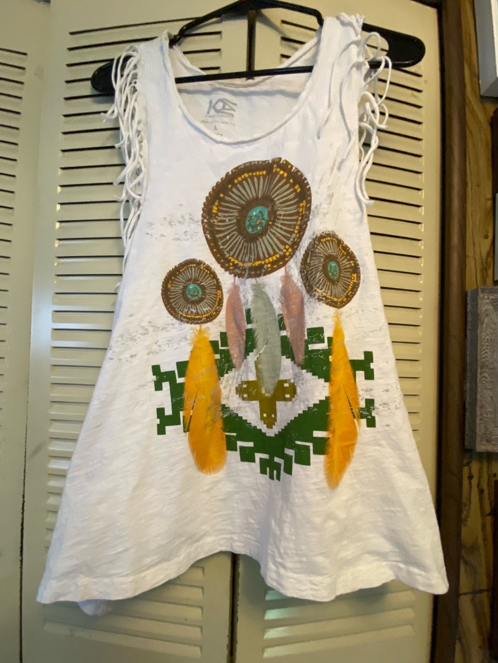 Kama Classics Boho Feather Graphic Sleeveless Tank Top - White